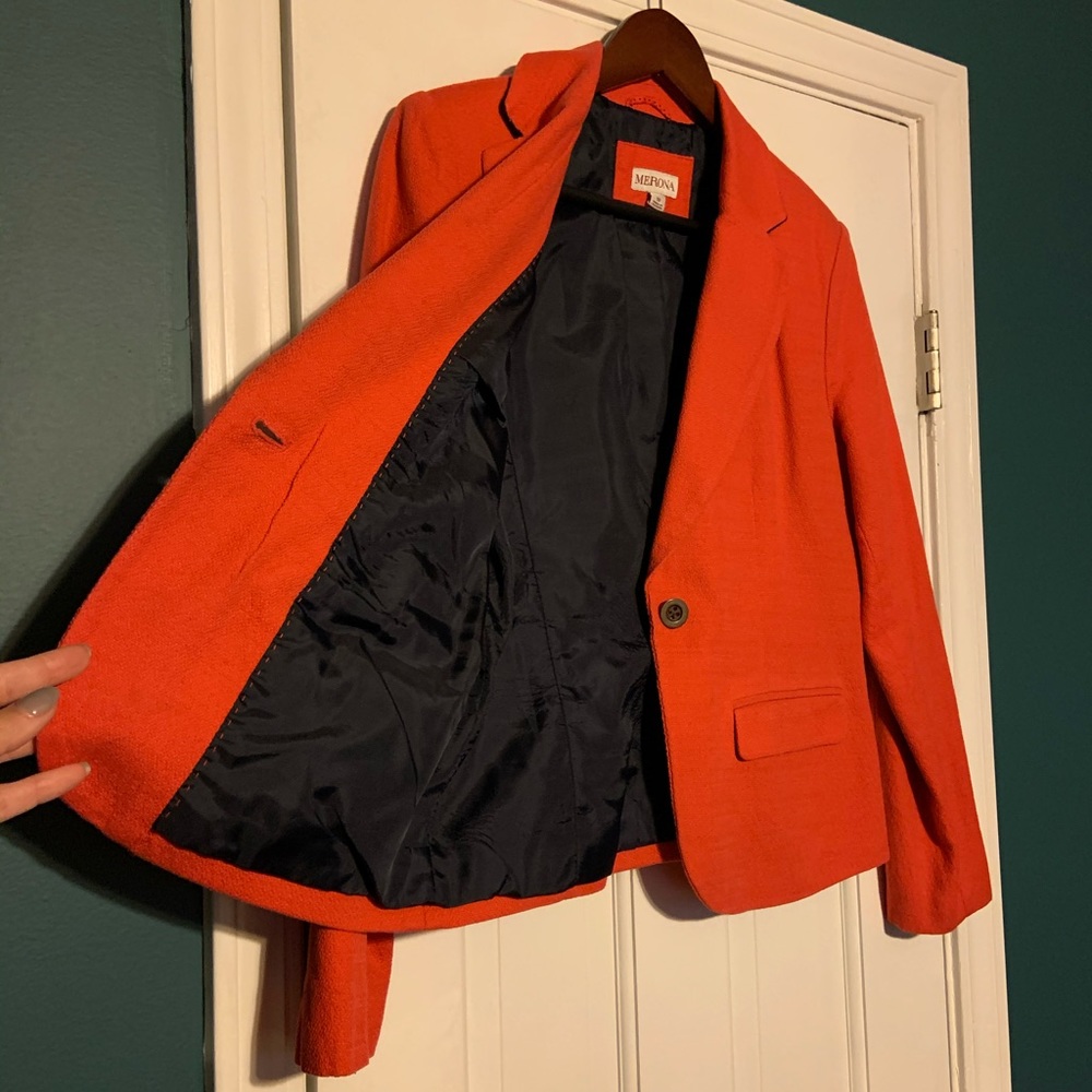 Blazer - Picture 3 of 4